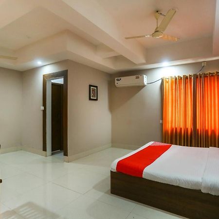 Oyo 61586 Hotel Narmada Bhavan Puri Bagian luar foto