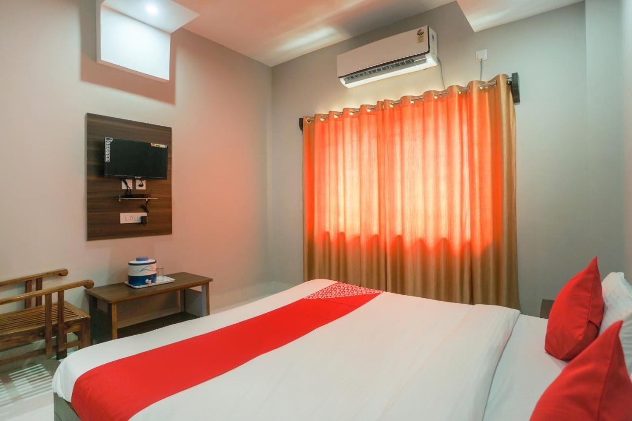 Oyo 61586 Hotel Narmada Bhavan Puri Bagian luar foto