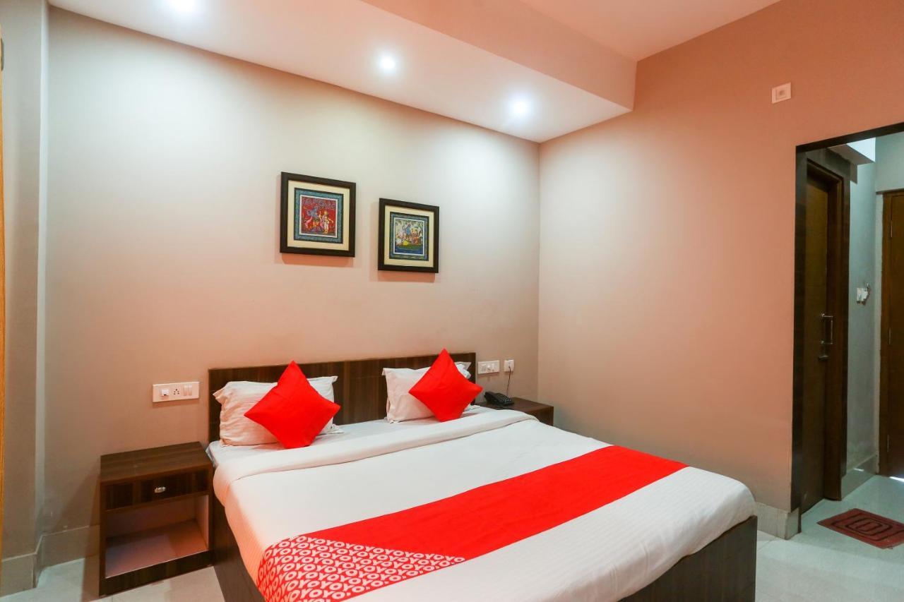 Oyo 61586 Hotel Narmada Bhavan Puri Bagian luar foto